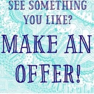 Reasonable offers please!💜💙